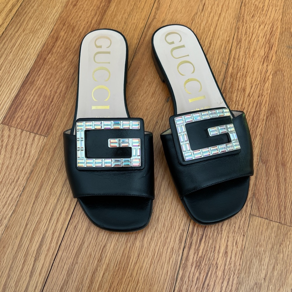 Gucci Black slides
